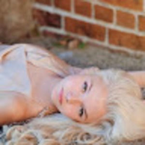 Meet your Posher, Keara